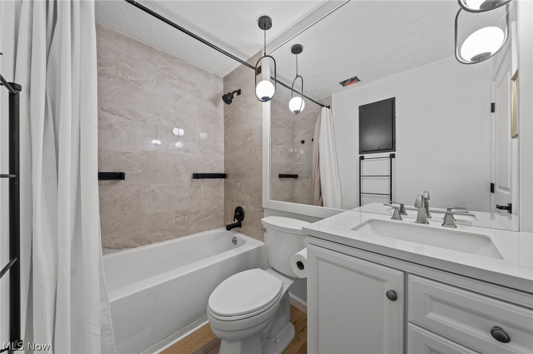 17690 Falling Leaves Road Strongsville OH 44136
