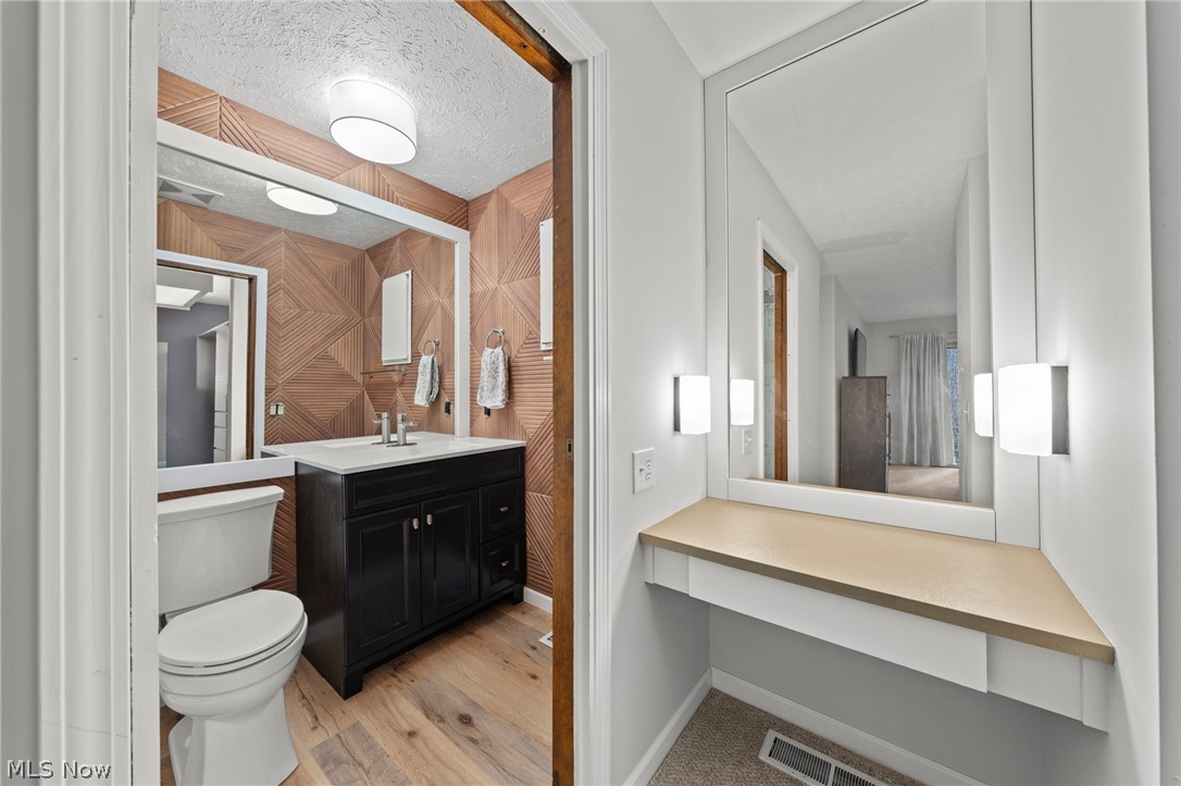 17690 Falling Leaves Road Strongsville OH 44136