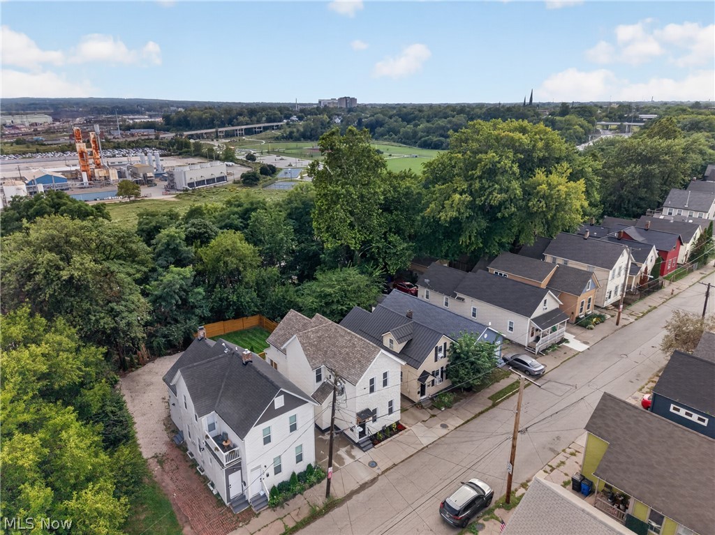 753 Brayton Avenue Cleveland OH 44113