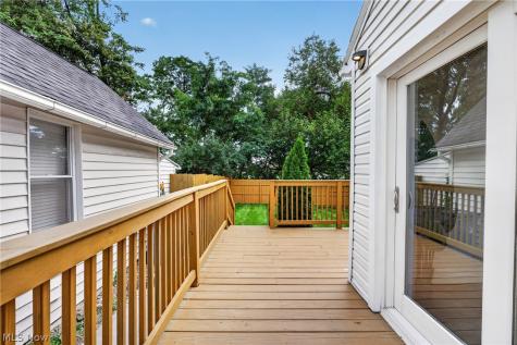 753 Brayton Avenue Cleveland OH 44113