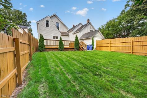 753 Brayton Avenue Cleveland OH 44113
