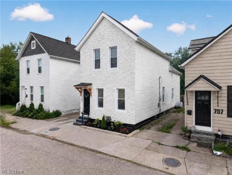 753 Brayton Avenue Cleveland OH 44113