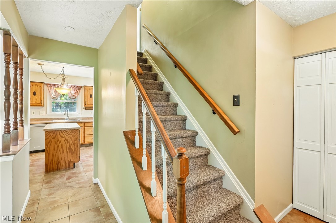 337 Wolf Avenue Wadsworth OH 44281