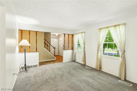 337 Wolf Avenue Wadsworth OH 44281