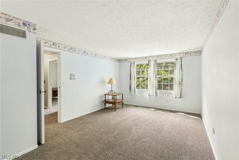 337 Wolf Avenue Wadsworth OH 44281