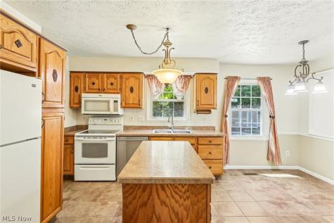 337 Wolf Avenue Wadsworth OH 44281