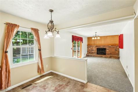 337 Wolf Avenue Wadsworth OH 44281