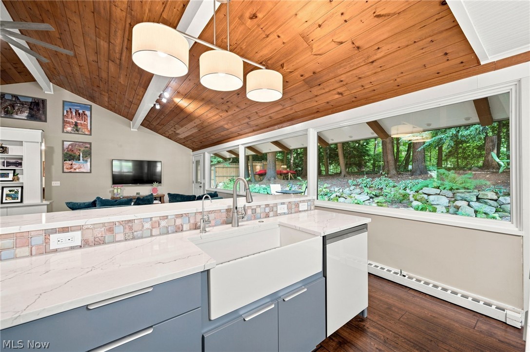 70 Morningside Drive Chagrin Falls OH 44022