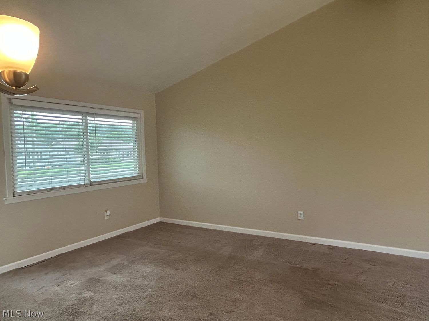 4355 Knickerbocker Road Sheffield Lake OH 44054