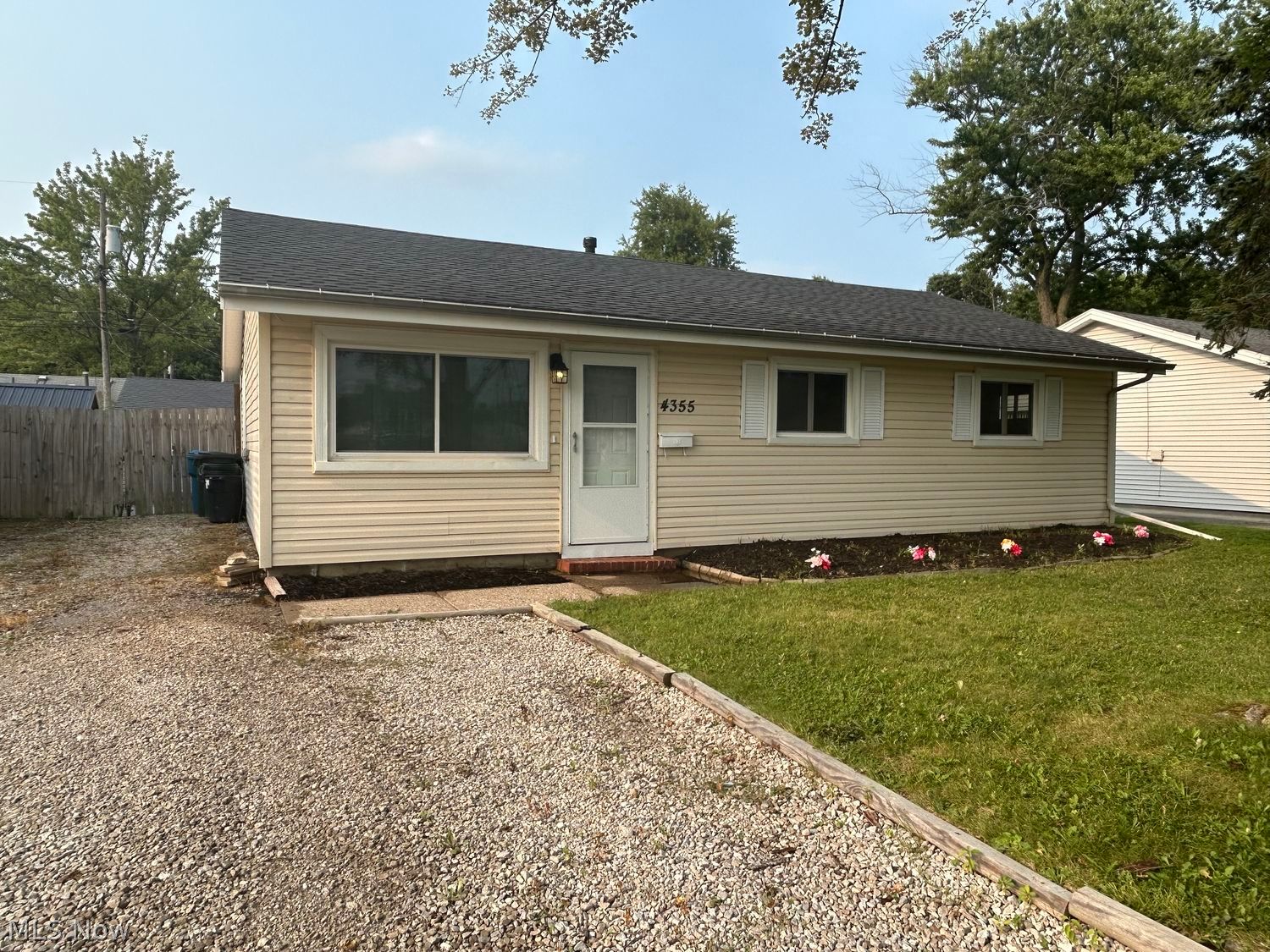 4355 Knickerbocker Road Sheffield Lake OH 44054