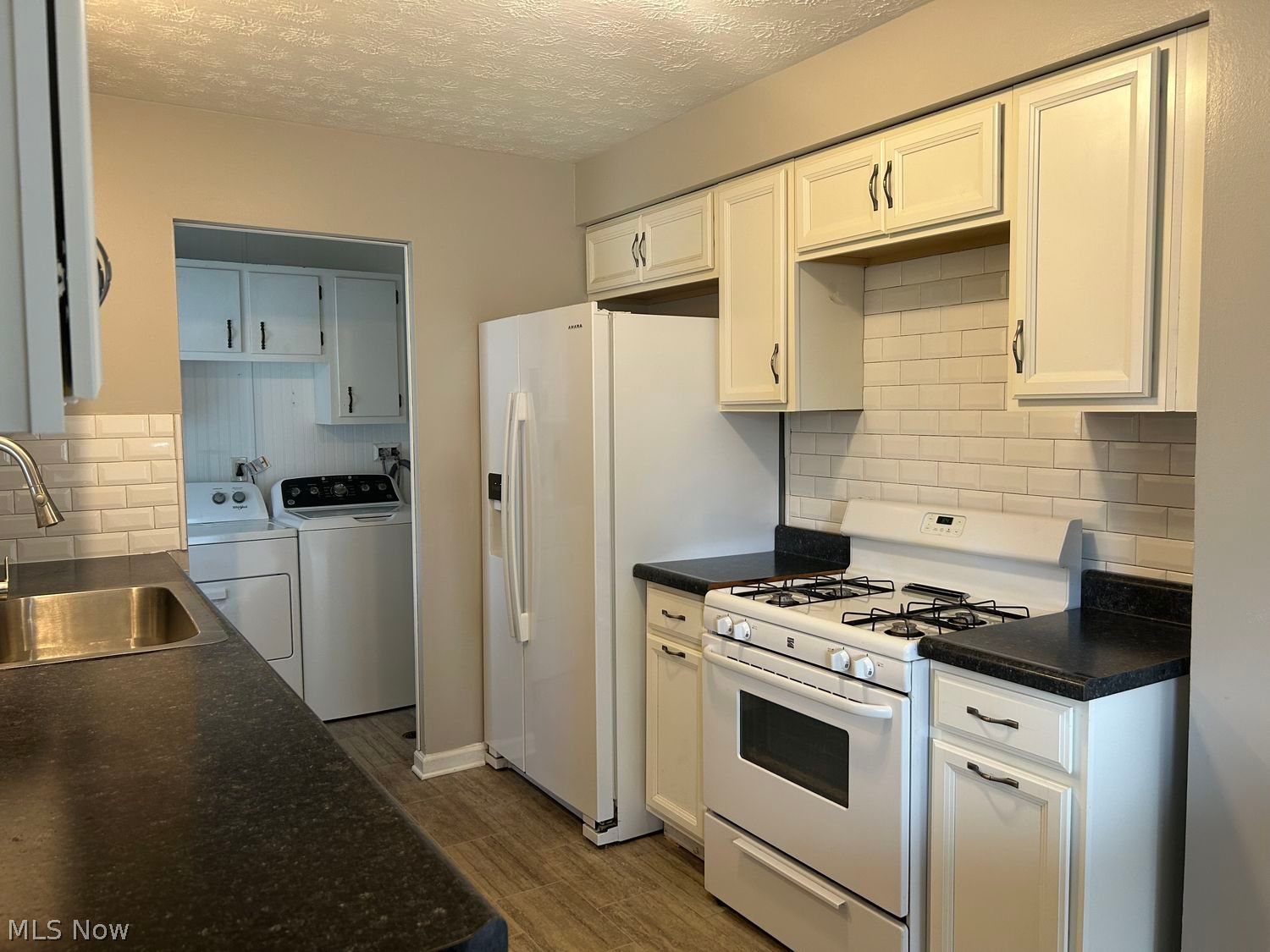 4355 Knickerbocker Road Sheffield Lake OH 44054