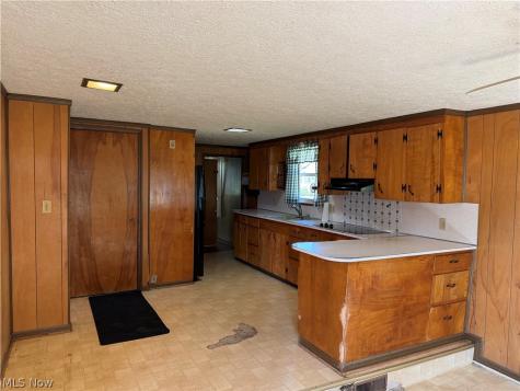 4900 Wiseland Avenue SE Canton OH 44707