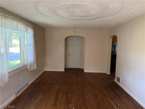 4900 Wiseland Avenue SE Canton OH 44707