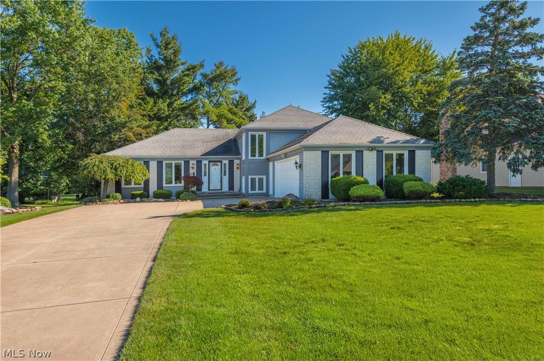 28098 Settlers Res Way Westlake OH 44145