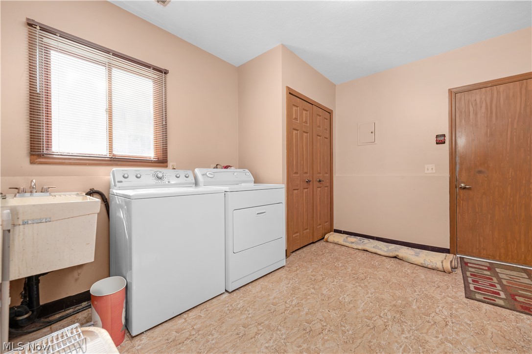 28098 Settlers Res Way Westlake OH 44145