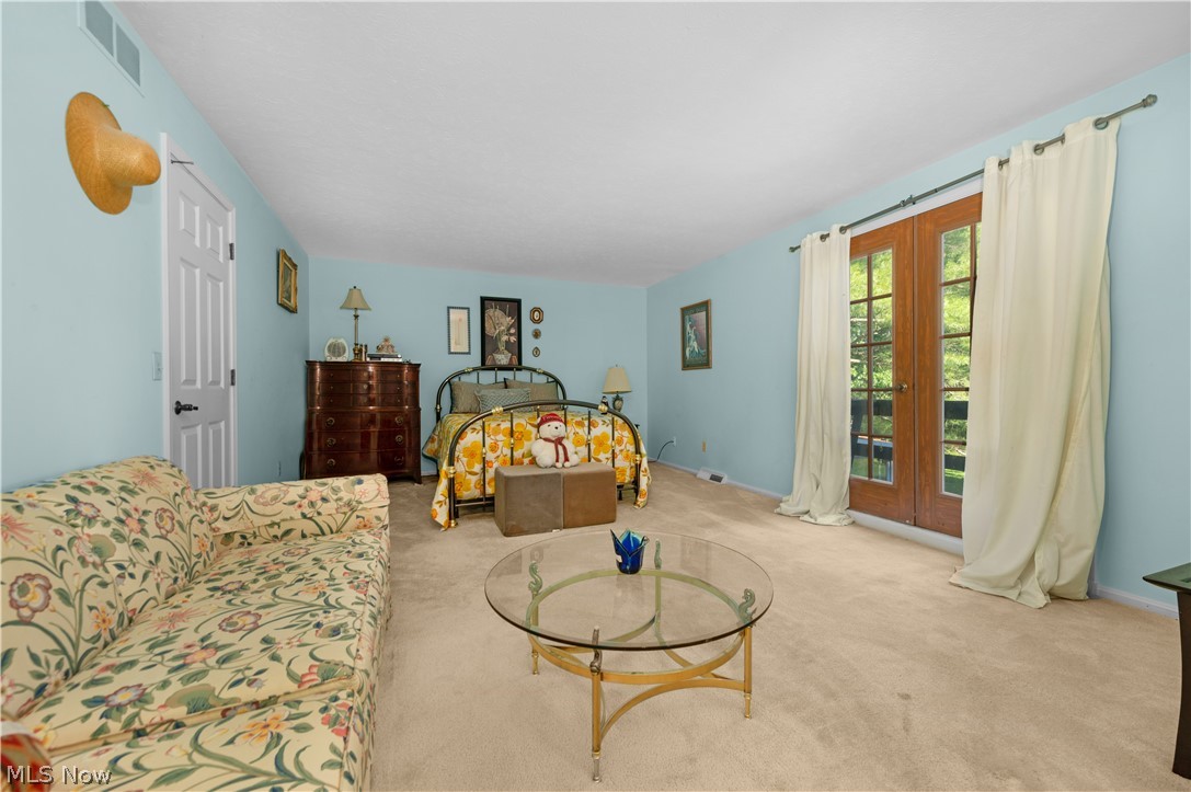 28098 Settlers Res Way Westlake OH 44145