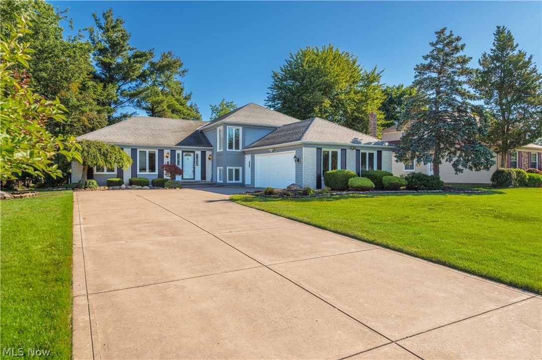 28098 Settlers Res Way Westlake OH 44145