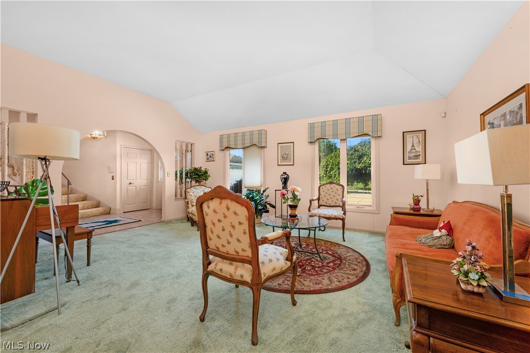 28098 Settlers Res Way Westlake OH 44145