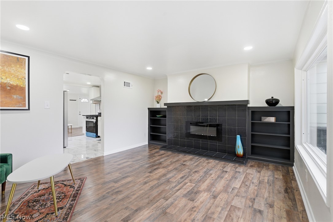 5285 Mardale Avenue Bedford Heights OH 44146