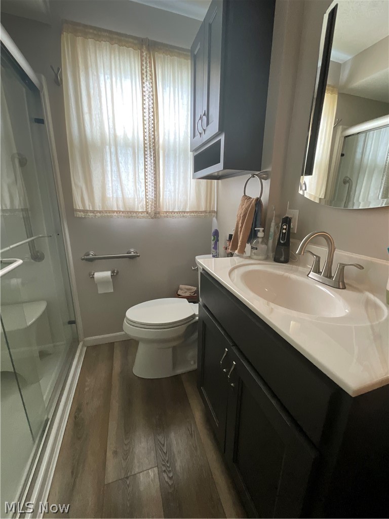 525 W Omar Street Struthers OH 44471