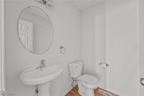 1926 E 86th Street Cleveland OH 44106