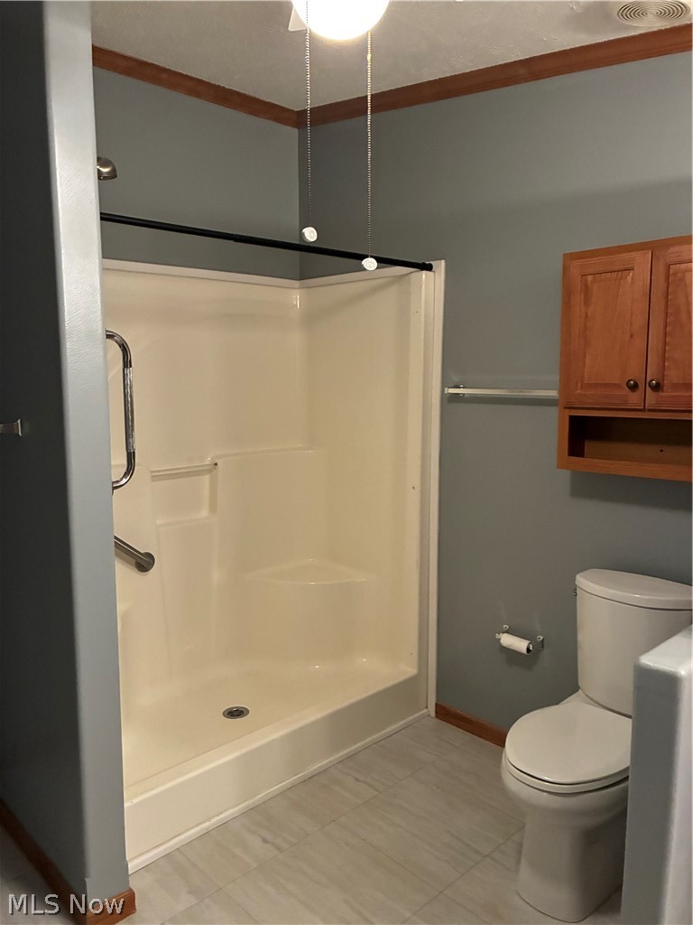 228 Pin Oak Circle Elyria OH 44035
