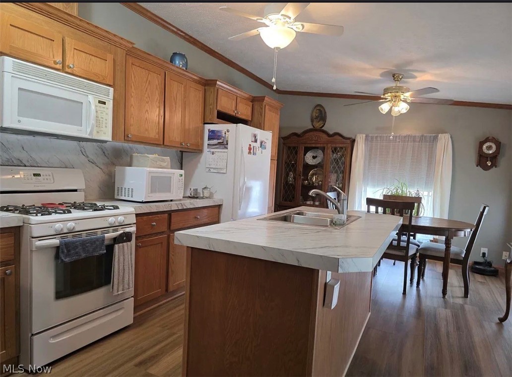 228 Pin Oak Circle Elyria OH 44035