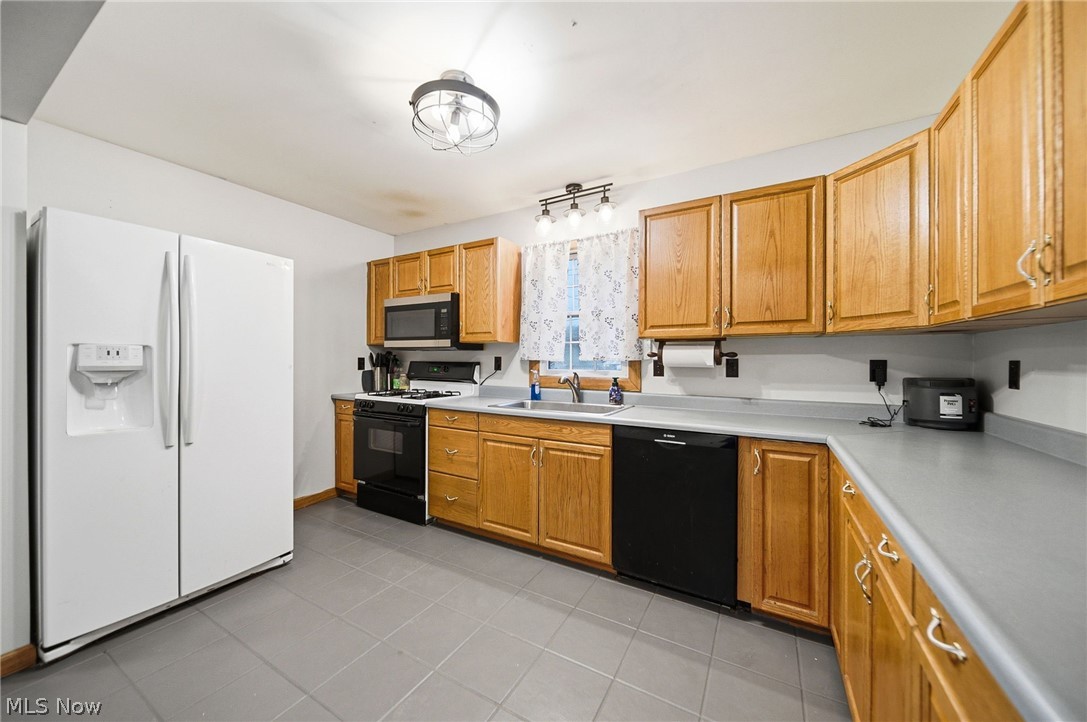512 North Street Duncan Falls OH 43734