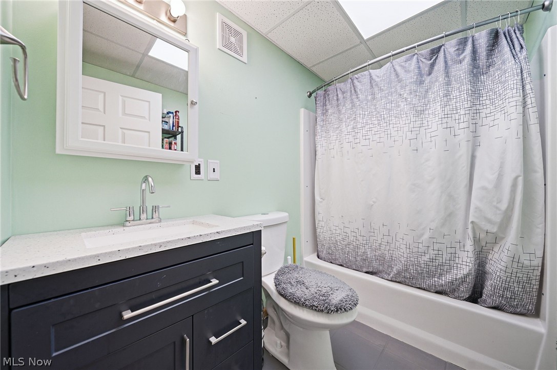 512 North Street Duncan Falls OH 43734