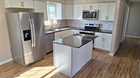 3730 S Sunnyfield Drive Copley OH 44321