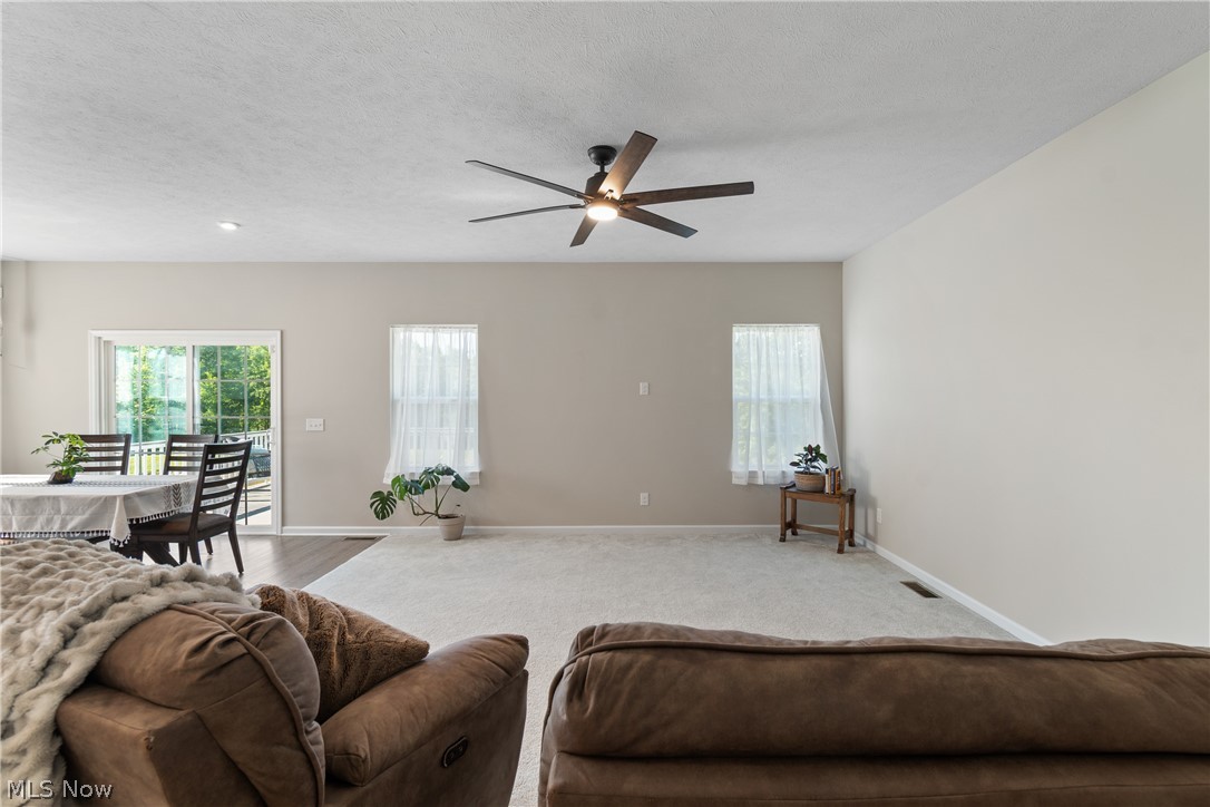 2262 Monaco Street NW Uniontown OH 44685