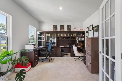 2262 Monaco Street NW Uniontown OH 44685