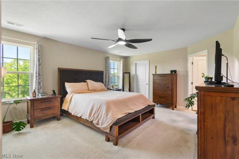 2262 Monaco Street NW Uniontown OH 44685