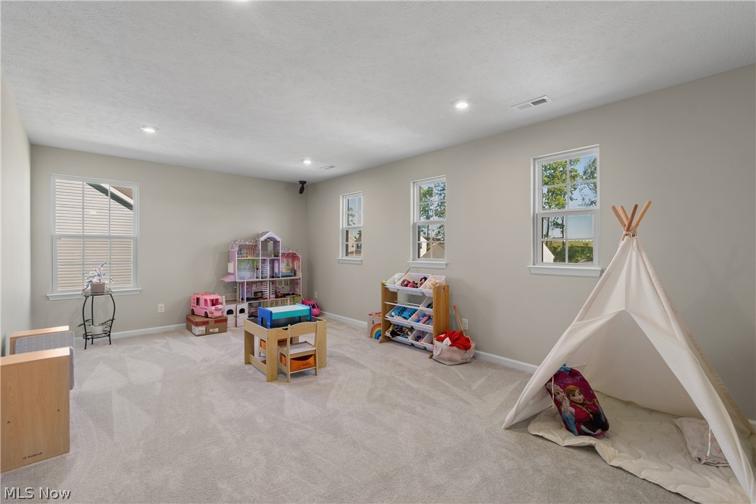 2262 Monaco Street NW Uniontown OH 44685