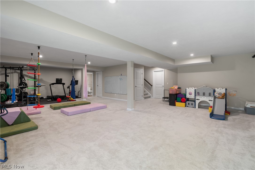 2262 Monaco Street NW Uniontown OH 44685