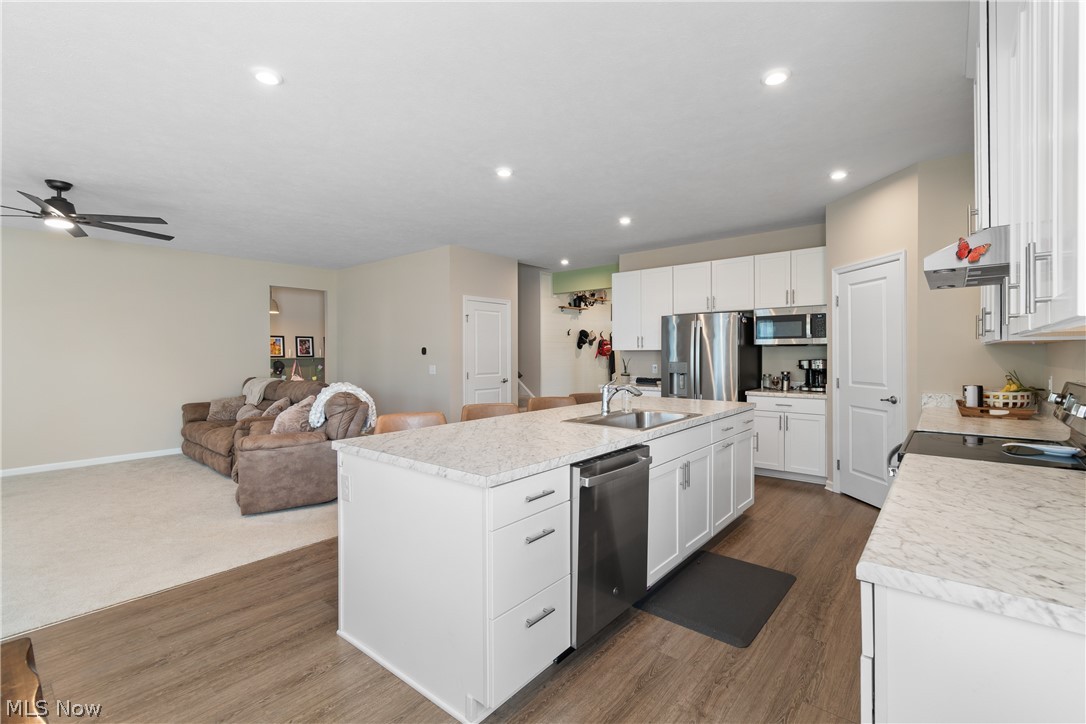 2262 Monaco Street NW Uniontown OH 44685