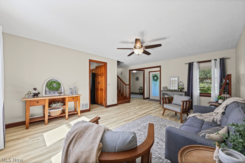 22791 Buck Road Alliance OH 44601