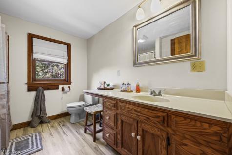 22791 Buck Road Alliance OH 44601