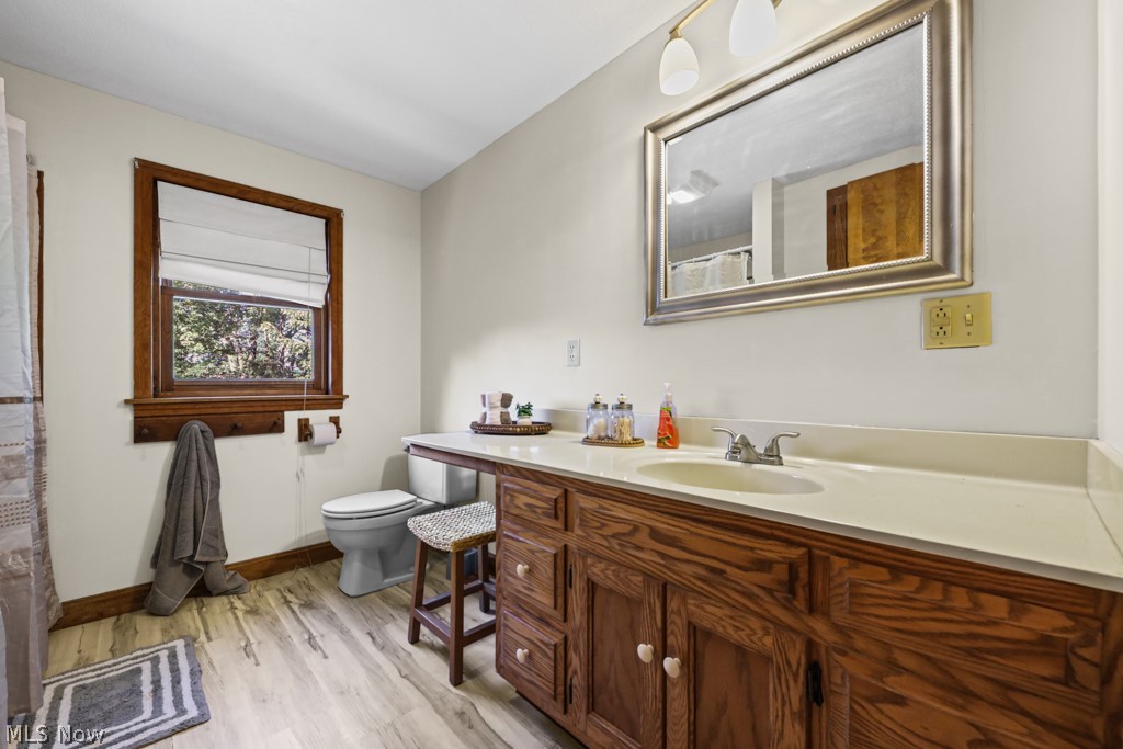 22791 Buck Road Alliance OH 44601