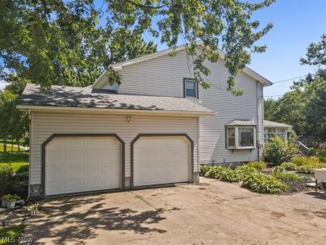22791 Buck Road Alliance OH 44601