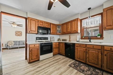 22791 Buck Road Alliance OH 44601