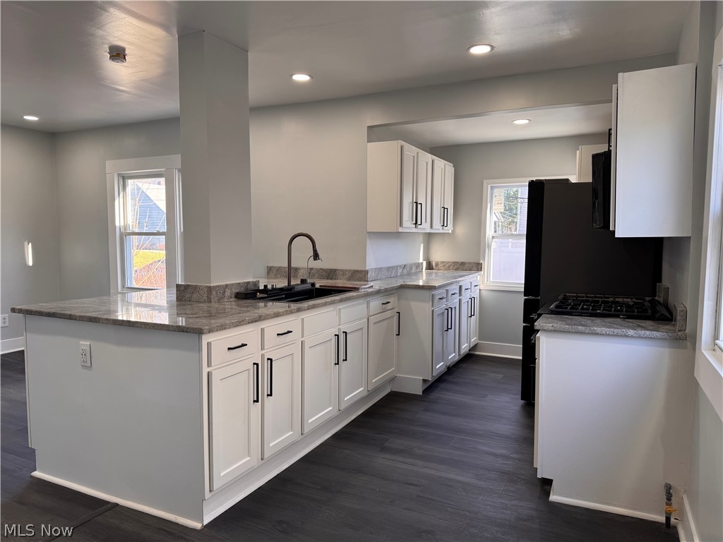13820 S Parkway Drive Garfield Heights OH 44105