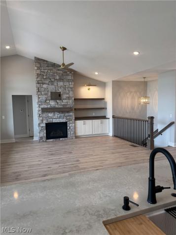 2601 Lake Center Street NW Uniontown OH 44685