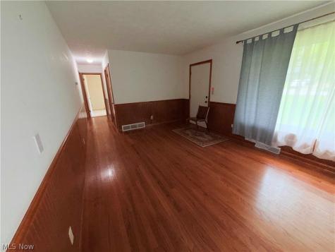 3591 Dayton Avenue Kent OH 44240