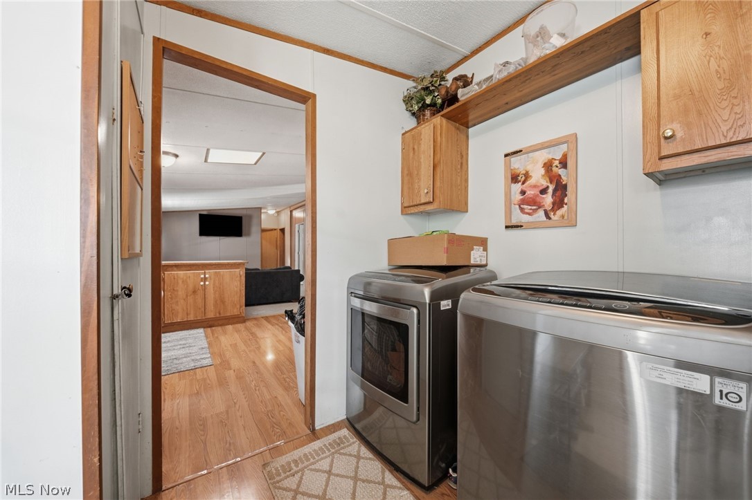 4534 Lake Road E Geneva OH 44041