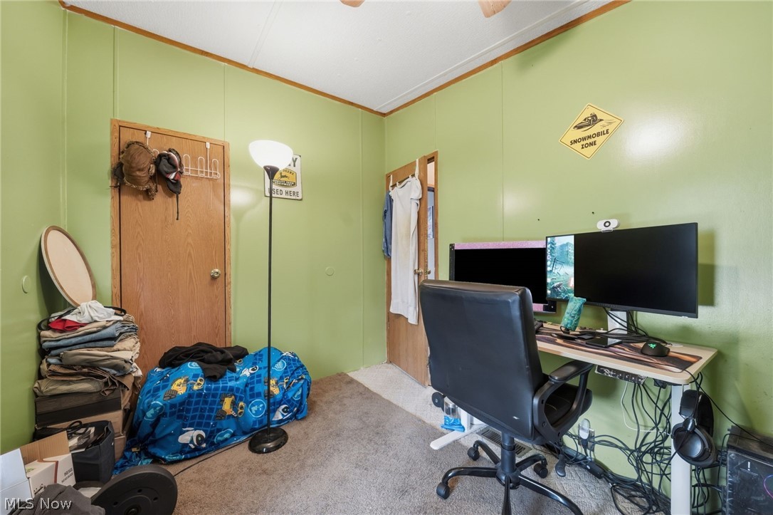 4534 Lake Road E Geneva OH 44041