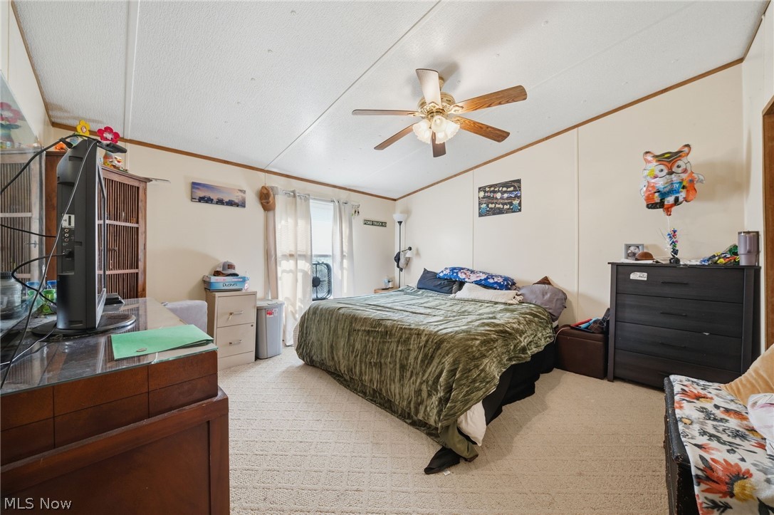 4534 Lake Road E Geneva OH 44041