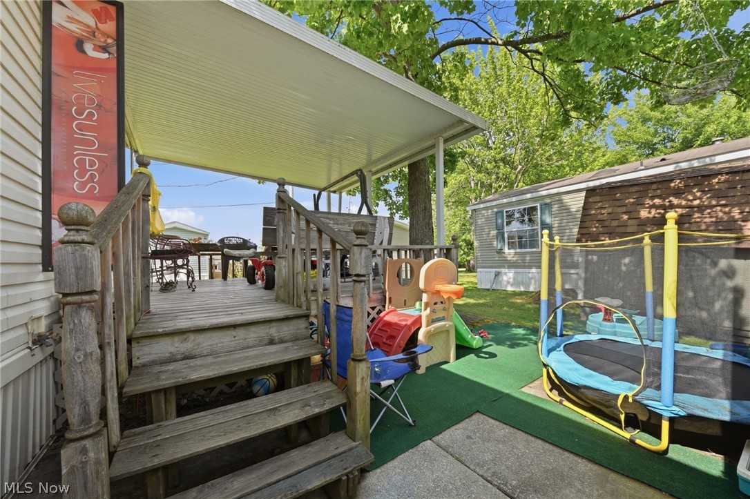 4534 Lake Road E Geneva OH 44041