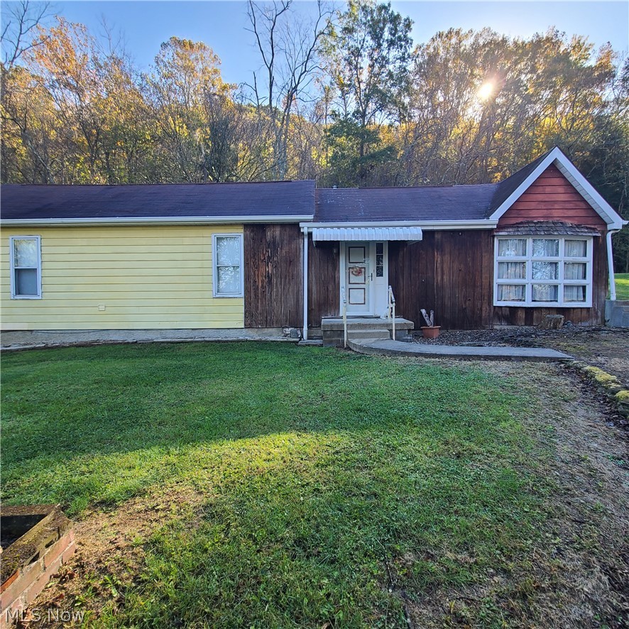 668 Dolezal Road Dillonvale OH 43917