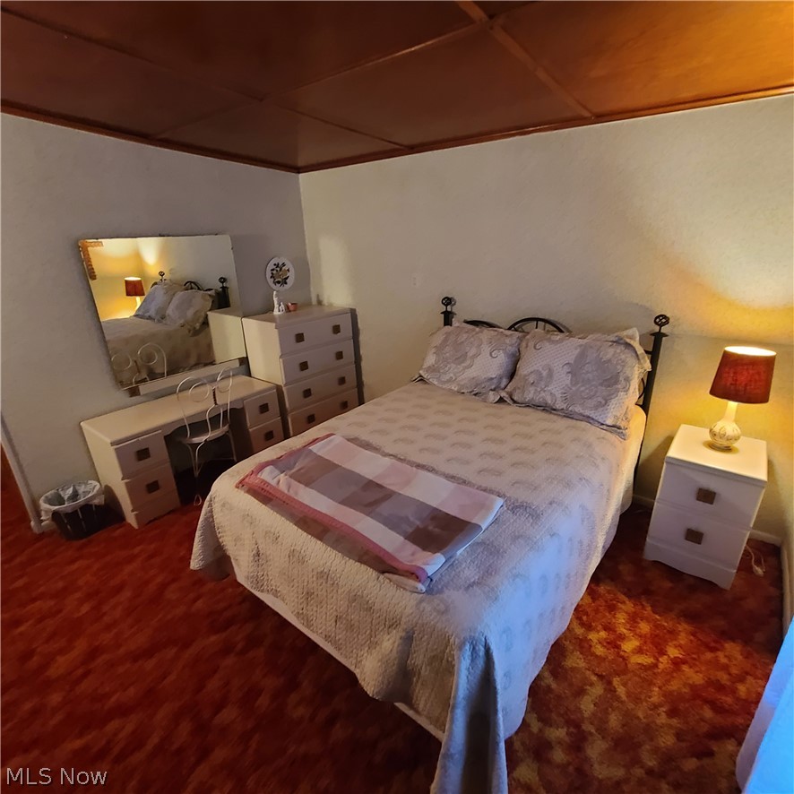 668 Dolezal Road Dillonvale OH 43917
